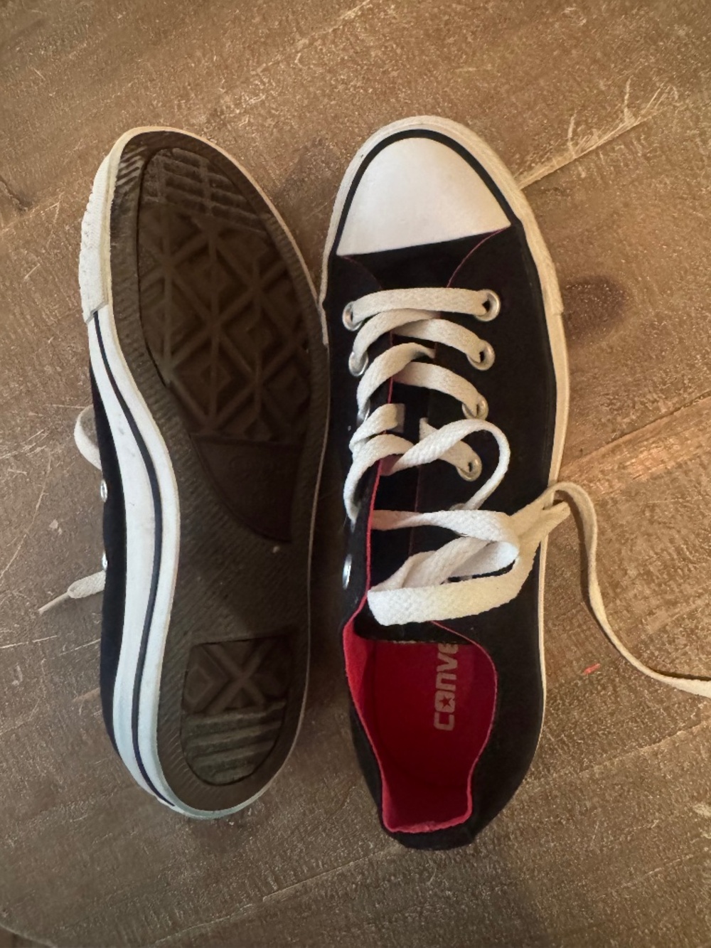 Black converse. Worn 1 time